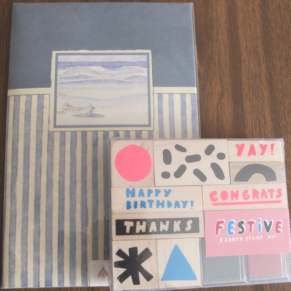 Festive Rubber Stamp & Ink Kit with stationary